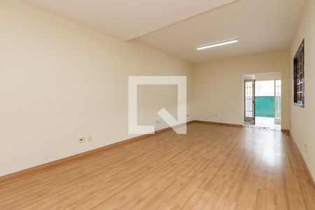 Sala de casa para alugar com 3 quartos, 200m² em Vila Cordeiro, São Paulo