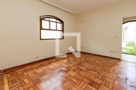 Suíte de casa para alugar com 3 quartos, 200m² em Vila Cordeiro, São Paulo