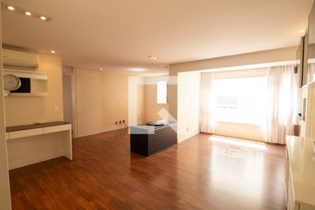 Sala de apartamento à venda com 2 quartos, 96m² em Vila Cordeiro, São Paulo