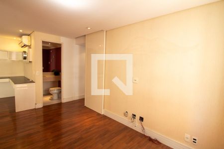 Sala de Tv de apartamento à venda com 2 quartos, 96m² em Vila Cordeiro, São Paulo