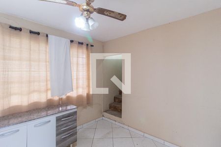 Sala de casa à venda com 3 quartos, 267m² em Santo Antônio, Osasco