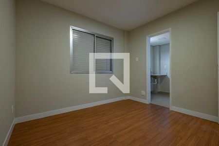 Suíte de apartamento à venda com 2 quartos, 60m² em Pinheiros, São Paulo