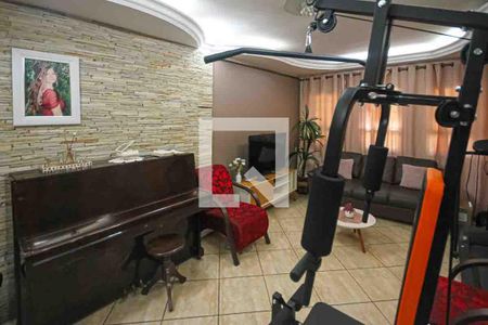 Sala de casa à venda com 4 quartos, 99m² em Vila Fatima, São Paulo