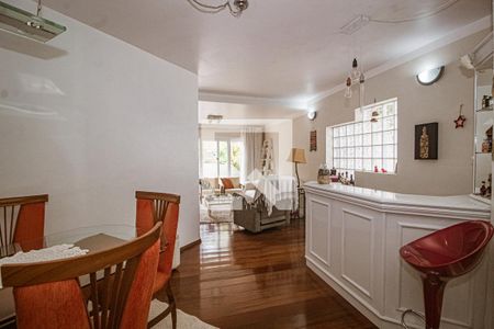 Sala de casa à venda com 3 quartos, 306m² em Santo Antônio, Porto Alegre