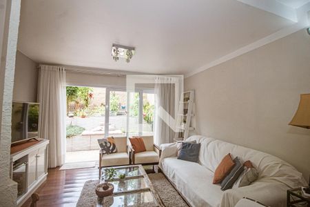 Sala de casa à venda com 3 quartos, 306m² em Santo Antônio, Porto Alegre