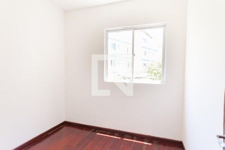 Quarto 2 de apartamento à venda com 2 quartos, 60m² em Amazonas, Contagem