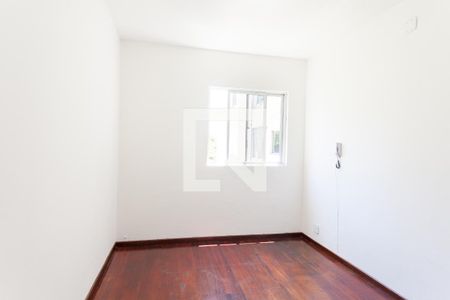 Sala de apartamento à venda com 2 quartos, 60m² em Amazonas, Contagem