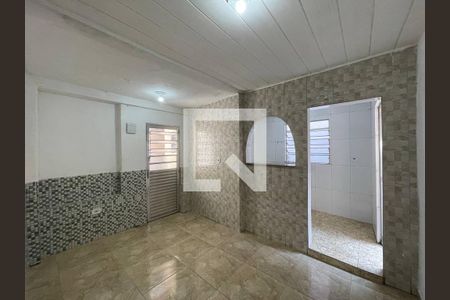 Sala de casa para alugar com 1 quarto, 55m² em Vila Nhocuné, São Paulo