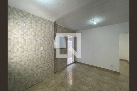 Sala de casa para alugar com 1 quarto, 55m² em Vila Nhocuné, São Paulo