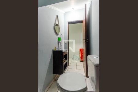Lavabo de casa à venda com 4 quartos, 101m² em Vila Palmeiras, São Paulo