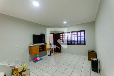 Sala de casa à venda com 4 quartos, 101m² em Vila Palmeiras, São Paulo