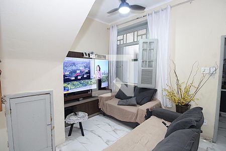 Sala 2 de casa para alugar com 2 quartos, 80m² em Madureira, Rio de Janeiro