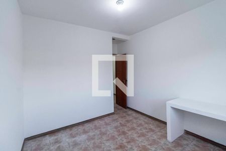 Quarto 2 de casa para alugar com 3 quartos, 150m² em Alípio de Melo, Belo Horizonte