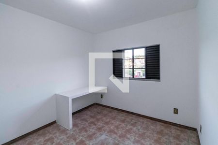 Quarto 2 de casa para alugar com 3 quartos, 150m² em Alípio de Melo, Belo Horizonte