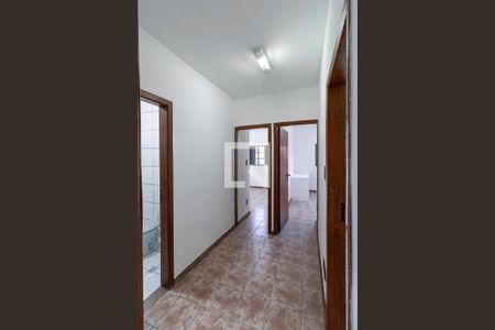 Corredor de casa para alugar com 3 quartos, 150m² em Alípio de Melo, Belo Horizonte