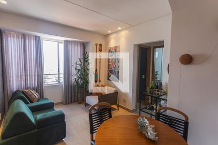 Sala 1 de apartamento para alugar com 2 quartos, 114m² em Santa Cruz, Belo Horizonte