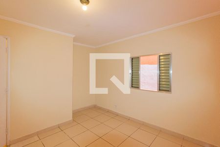 Quarto de casa para alugar com 1 quarto, 40m² em Jaguaribe, Osasco