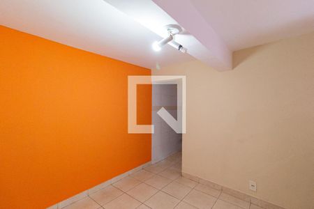 Sala de casa para alugar com 1 quarto, 40m² em Jaguaribe, Osasco