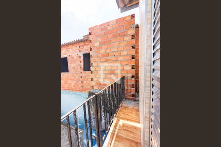 Sacada de casa para alugar com 3 quartos, 134m² em Padroeira, Osasco