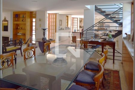 Sala de jantar de casa à venda com 4 quartos, 535m² em Vila Ida, São Paulo