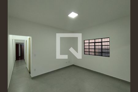 Sala  de casa para alugar com 2 quartos, 130m² em Vila Brasilio Machado, São Paulo