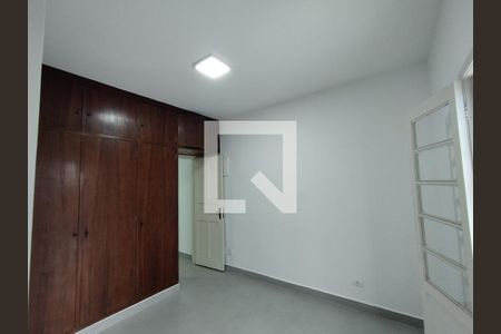 Quarto  de casa para alugar com 2 quartos, 130m² em Vila Brasilio Machado, São Paulo