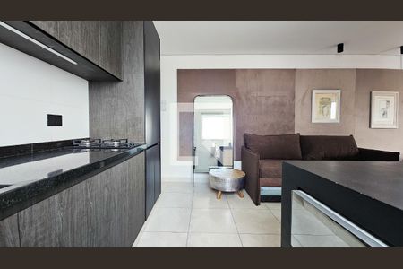 Cozinha de kitnet/studio para alugar com 1 quarto, 25m² em Vila Santana, São Paulo