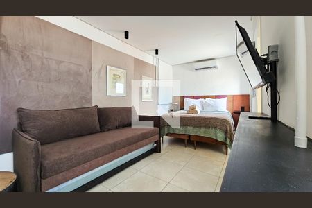 Sala / Quarto de kitnet/studio para alugar com 1 quarto, 25m² em Vila Santana, São Paulo