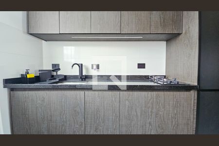 Cozinha de kitnet/studio para alugar com 1 quarto, 25m² em Vila Santana, São Paulo