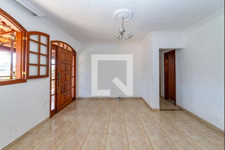 Sala de casa para alugar com 3 quartos, 270m² em Palmeiras, Belo Horizonte