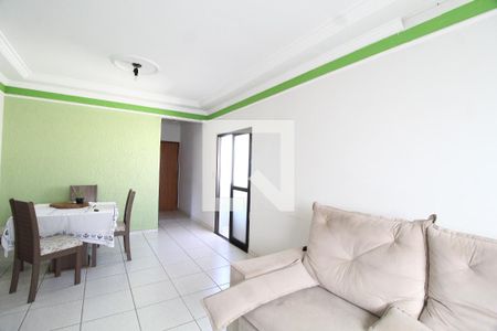 Sala de apartamento para alugar com 3 quartos, 1125m² em Saraiva, Uberlândia