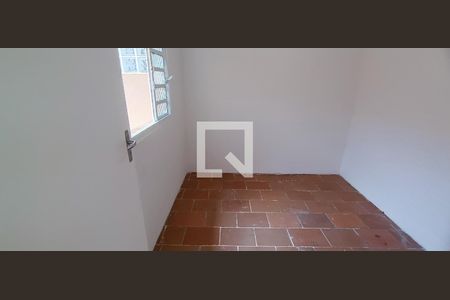 Edícula de casa à venda com 3 quartos, 164m² em Jardim Monte Alegre, Taboão da Serra