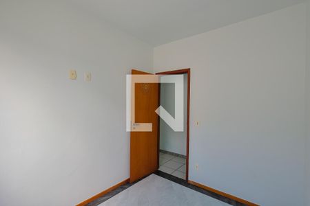 Quarto 2 de apartamento para alugar com 3 quartos, 85m² em Estoril, Belo Horizonte