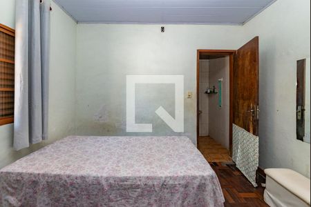 Suíte de casa à venda com 2 quartos, 300m² em Alto Barroca, Belo Horizonte