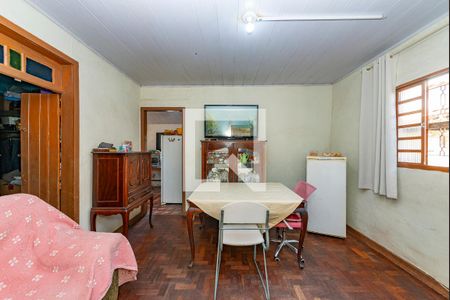 Sala de casa à venda com 2 quartos, 300m² em Alto Barroca, Belo Horizonte