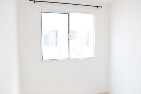 Quarto 2 de apartamento para alugar com 2 quartos, 43m² em Setor Grajaú, Goiânia