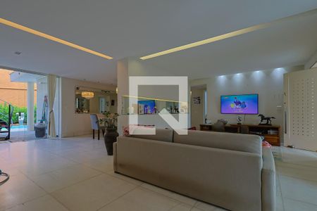 Sala de casa à venda com 5 quartos, 740m² em Vila Paris, Belo Horizonte