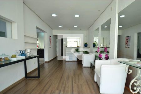 Sala de estar /casa1 de casa à venda com 4 quartos, 300m² em Pompéia, Belo Horizonte