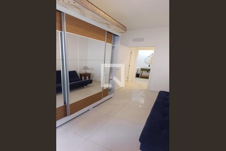 Quarto de apartamento para alugar com 2 quartos, 64m² em Estreito, Florianópolis