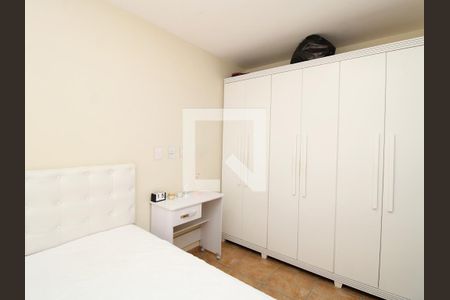 Quarto 1 de casa para alugar com 4 quartos, 190m² em Vila Nivi, São Paulo