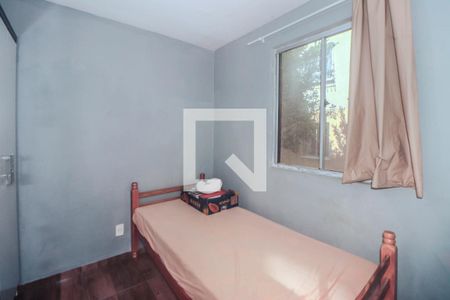 Quarto 1 de apartamento para alugar com 2 quartos, 38m² em Parque Santa Fé, Porto Alegre