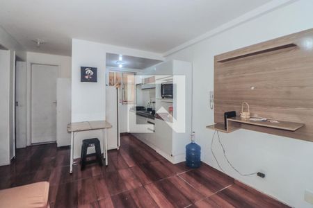 Sala de apartamento para alugar com 2 quartos, 38m² em Parque Santa Fé, Porto Alegre