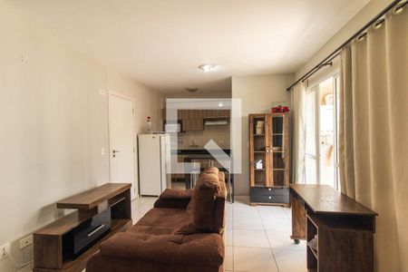 Sala/Quarto de apartamento para alugar com 1 quarto, 42m² em Centro, Curitiba