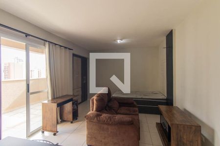 Sala/Quarto de apartamento para alugar com 1 quarto, 42m² em Centro, Curitiba