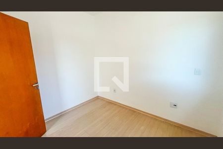 Quarto 1 de casa à venda com 3 quartos, 198m² em Novo Glória, Belo Horizonte