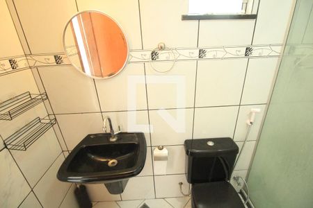 Banheiro de apartamento para alugar com 1 quarto, 38m² em Politeama, Salvador