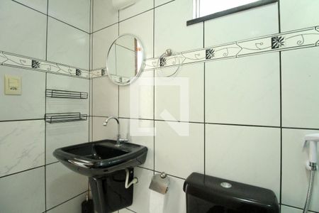 Banheiro de apartamento para alugar com 1 quarto, 38m² em Politeama, Salvador