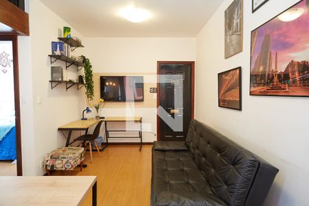 Sala de apartamento à venda com 1 quarto, 38m² em Savassi, Belo Horizonte