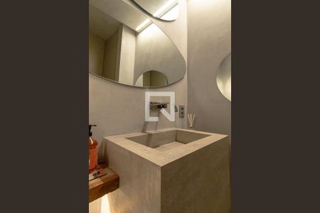 Lavabo de apartamento à venda com 1 quarto, 70m² em Moema, São Paulo