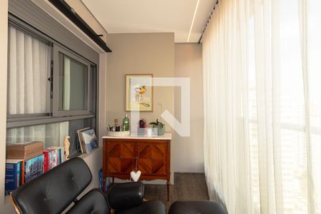 Sala de apartamento à venda com 1 quarto, 70m² em Moema, São Paulo